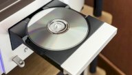 ال سي دي (CD) لا يظهر في جهاز الكمبيوتر: ما السبب وما الحل؟