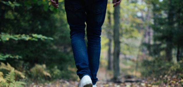 صعوبة المشي في المنام