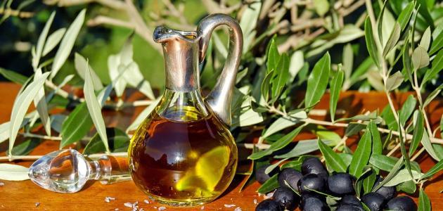 ما فوائد زيت الزيتون للبشرة؟