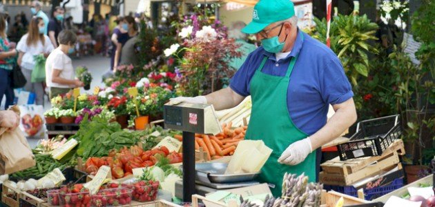 مقال عن فضل التجارة