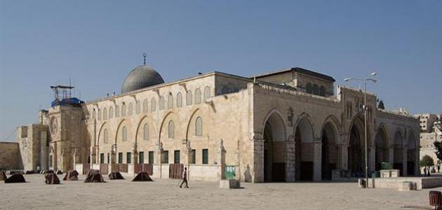 من الذي بنى الاقصى