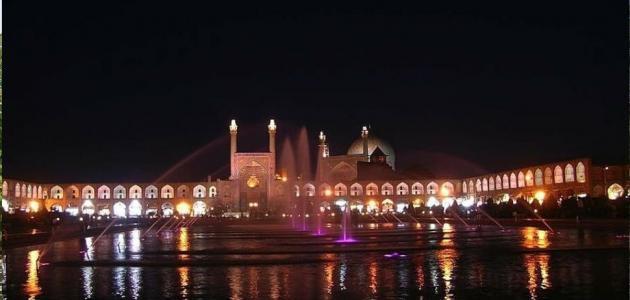 السفر إلى إيران