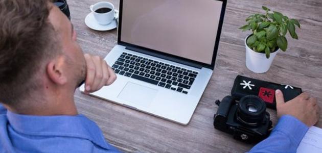 الفرق بين الإنسان والحاسوب