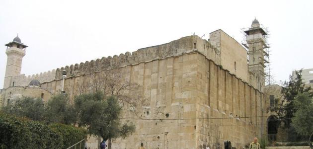 أين يوجد المسجد الإبراهيمي