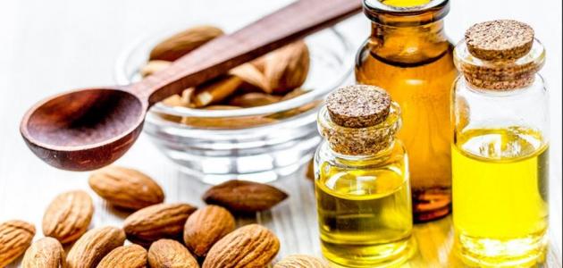 فوائد اللوز المر للبشرة