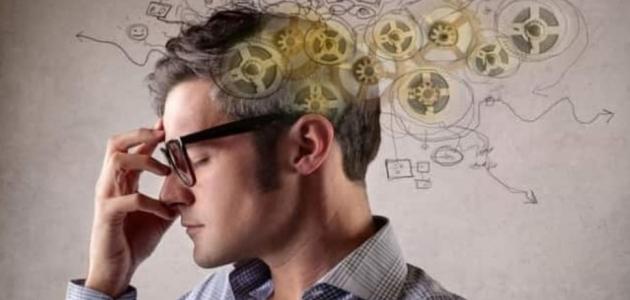 سبب عدم قدرتك على اخراج شخص من تفكيرك