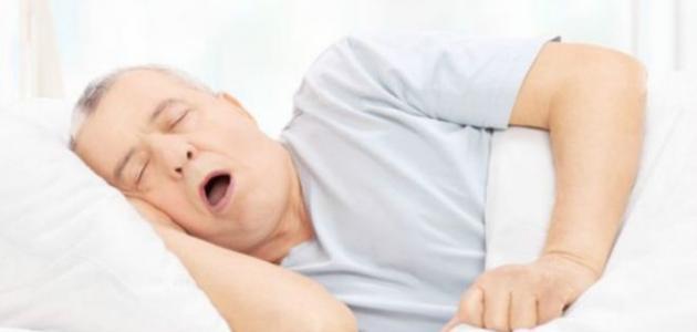 ما هو سبب ضيق التنفّس عند النوم