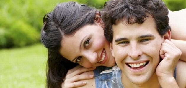 كيف أتعامل مع خطيبتي الخجولة