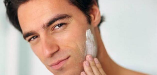 طرق إزالة بقع حب الشباب طبيعيًا