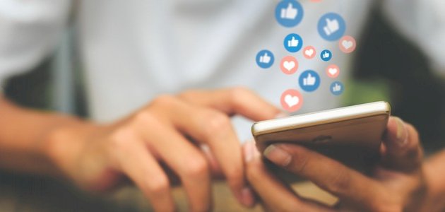 كيفية ازالة تطبيق من الفيس بوك