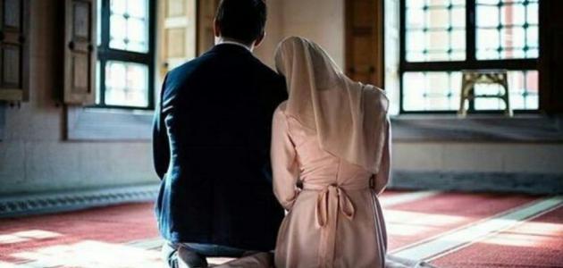 ماذا يجوز للرجل من امرأته في نهار رمضان