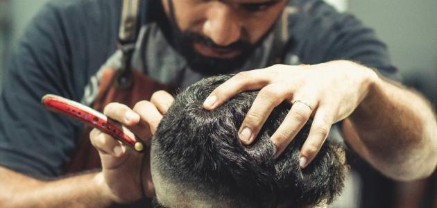 قصات شعر رجالية عصرية تناسب الشعر الخشن