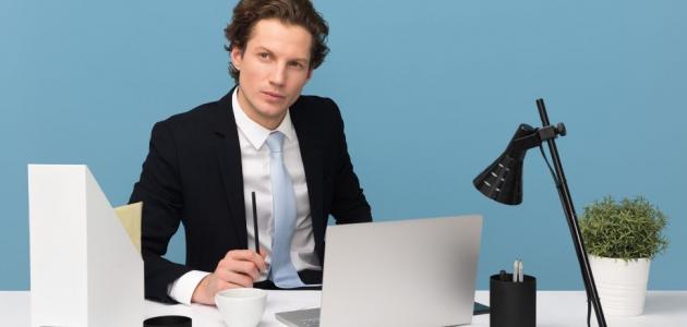 كيف تتعامل مع مديرك الجديد؟