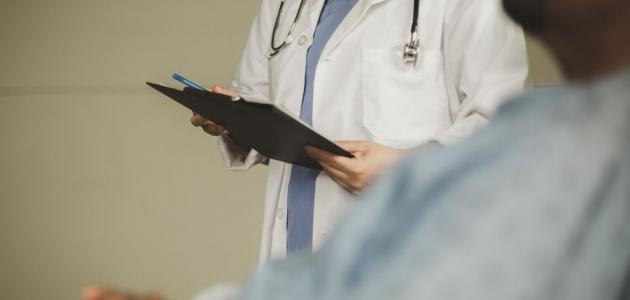 هل تعاني من متلازمة الرداء الأبيض؟ إليك العلاج
