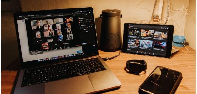 هل برنامج الزووم آمن؟