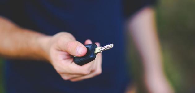 ما هو الفرق بين الرجل والمرأة عند اختيار السيارة؟