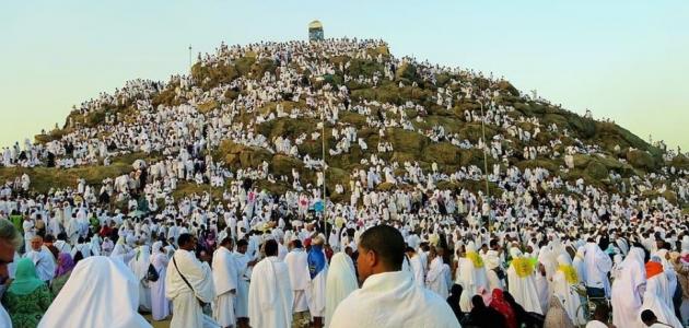 ما حكم صيام يوم الجمعة إن وافق يوم عرفة؟