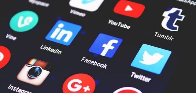 كيف تكتب البايو على وسائل التواصل الاجتماعي؟