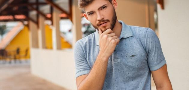 7 طرق لارتداء قمصان البولو بطريقة عصرية