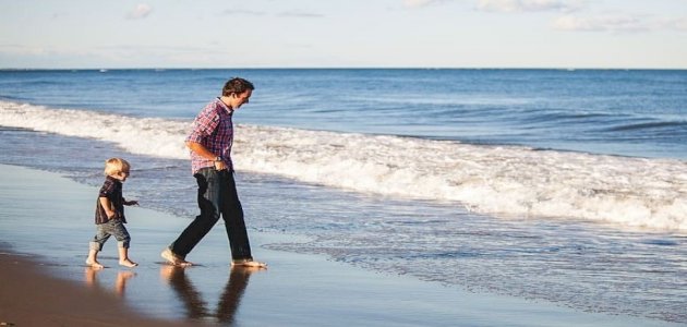 نصائح للحفاظ على سلامة أطفالك عند الذهاب إلى الشاطئ