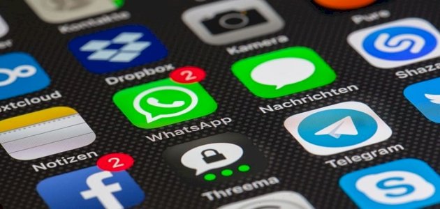 بماذا يختلف تيليجرام عن الواتس أب؟