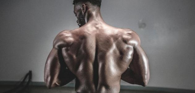 هكذا يساعد النوم في بناء عضلاتك