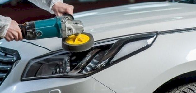 ترغب بسيارة لامعة ؟ إليك طريقة تلميع السيارة