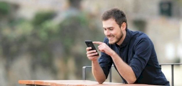 لاتفعلها: أفعال على الانترنت تفقد شريكك الثقة بك
