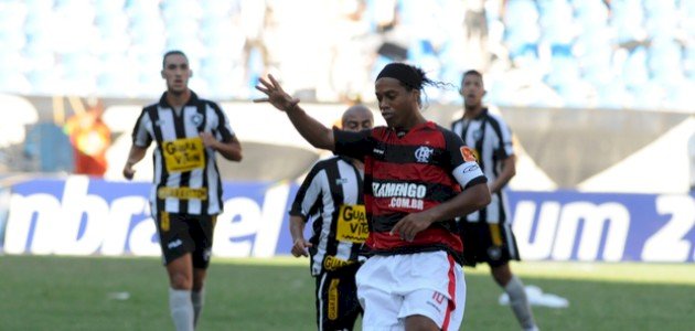 أبرز مهارات اللاعب البرازيلي رونالدينو