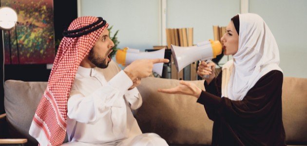 أشياء تفعلها يوميا تحرمك السعادة الزوجية