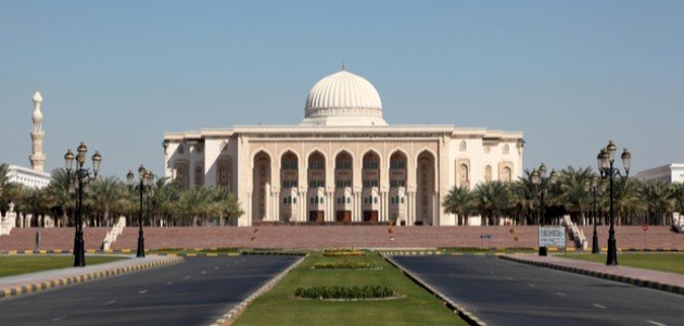 قائمة بأفضل الجامعات في الإمارات