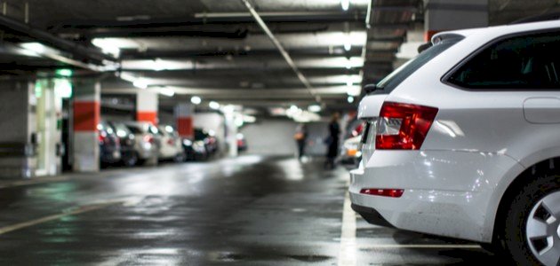 بالخطوات: تعرف على الطريقة الصحيحة لركن السيارة
