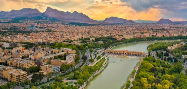 كل ما تود معرفته حول مدينة أصفهان