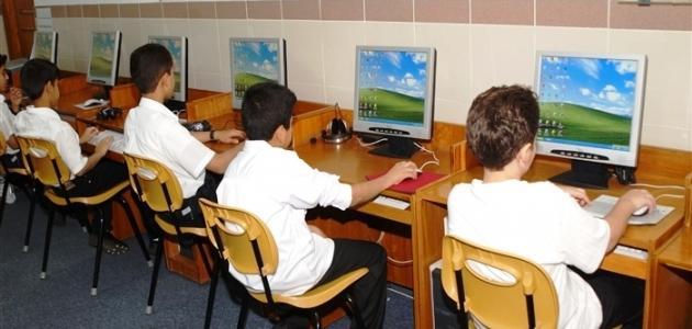 اثر الانترنت في عملية التعليم والتعلم