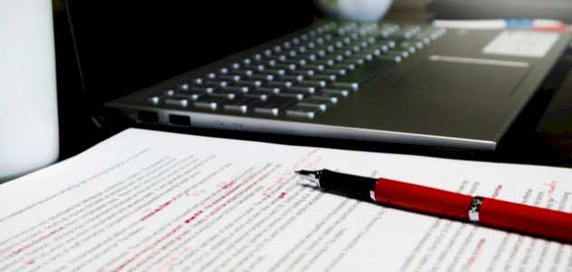 تعرف على مهارة التدقيق اللغوي وطرق تعلمها