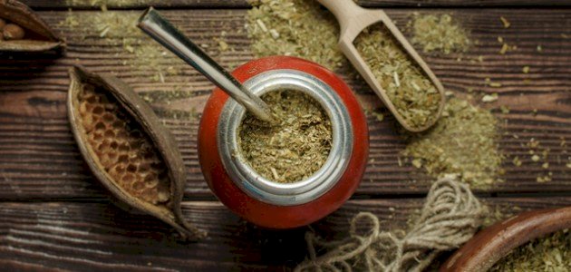 كل ما تود معرفته حول عشبة المتة وفوائدها الصحية