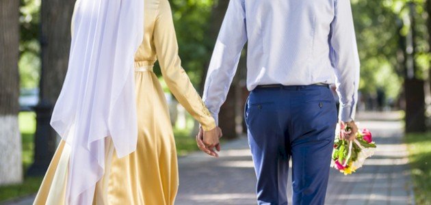 هل تحتاج المرأة إلى حنان الرجل؟