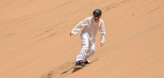دليلك الشامل حول رياضة التزلج على الرمال