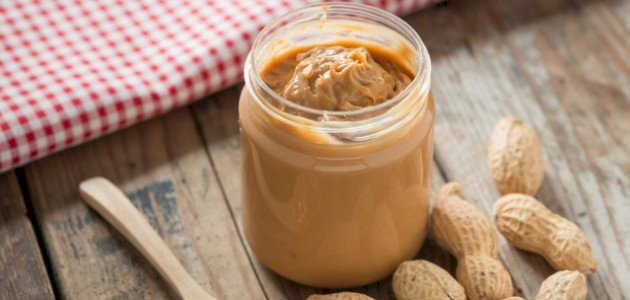 كل ما تود معرفته حول زبدة الفول السوداني لكمال الأجسام