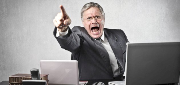 كيف تتعامل مع المدير الخبيث؟