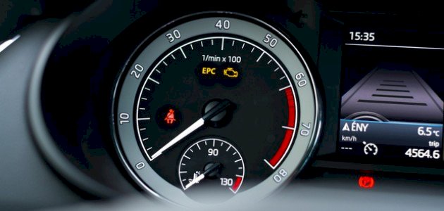 ماذا تعني علامة EPC في السيارة؟