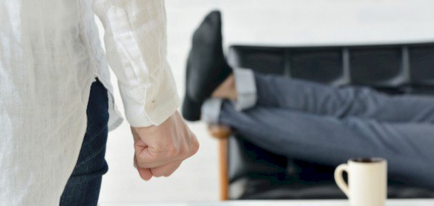 تعرف على كيفية التعامل مع الزوجة الكسولة