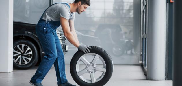 كل ما تود معرفته حول تبديل أماكن إطارات السيارة
