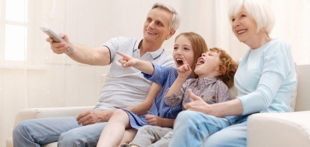 هل يستطيع الرجل الإنجاب بعد سن الستين؟ إليك الإجابة