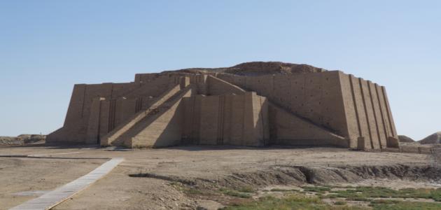 أين تقع مدينة أور؟