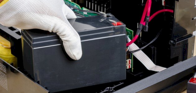 جهاز UPS: أنواعه وكيف يمكنك تركيبه؟