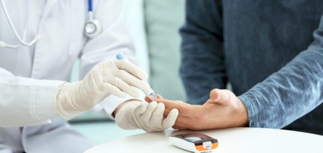 أفضل جهاز لقياس السكر: ما هو النوع الذي يناسبك؟