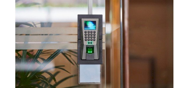 طريقة تركيب جهاز البصمة للحضور والإنصراف: تعلّمها!