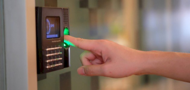 توصيل جهاز البصمة بالكمبيوتر zkt: إليك الخطوات!