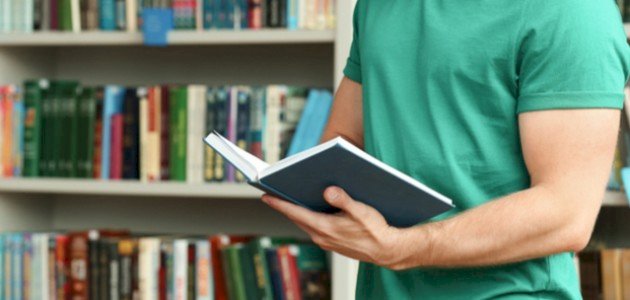 إليكَ 10 من أجمل أشعار قيس بن الملوح